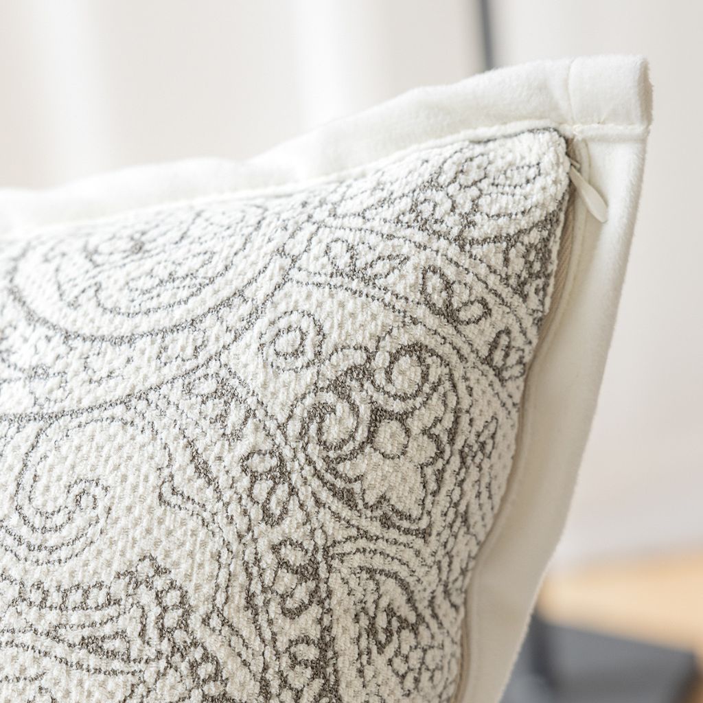 Creamy Paisley Throw Pillow Cover