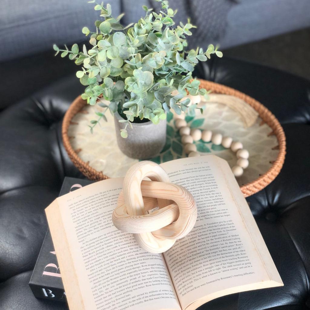 Natural 3-Link Wooden Knot Decorative Object