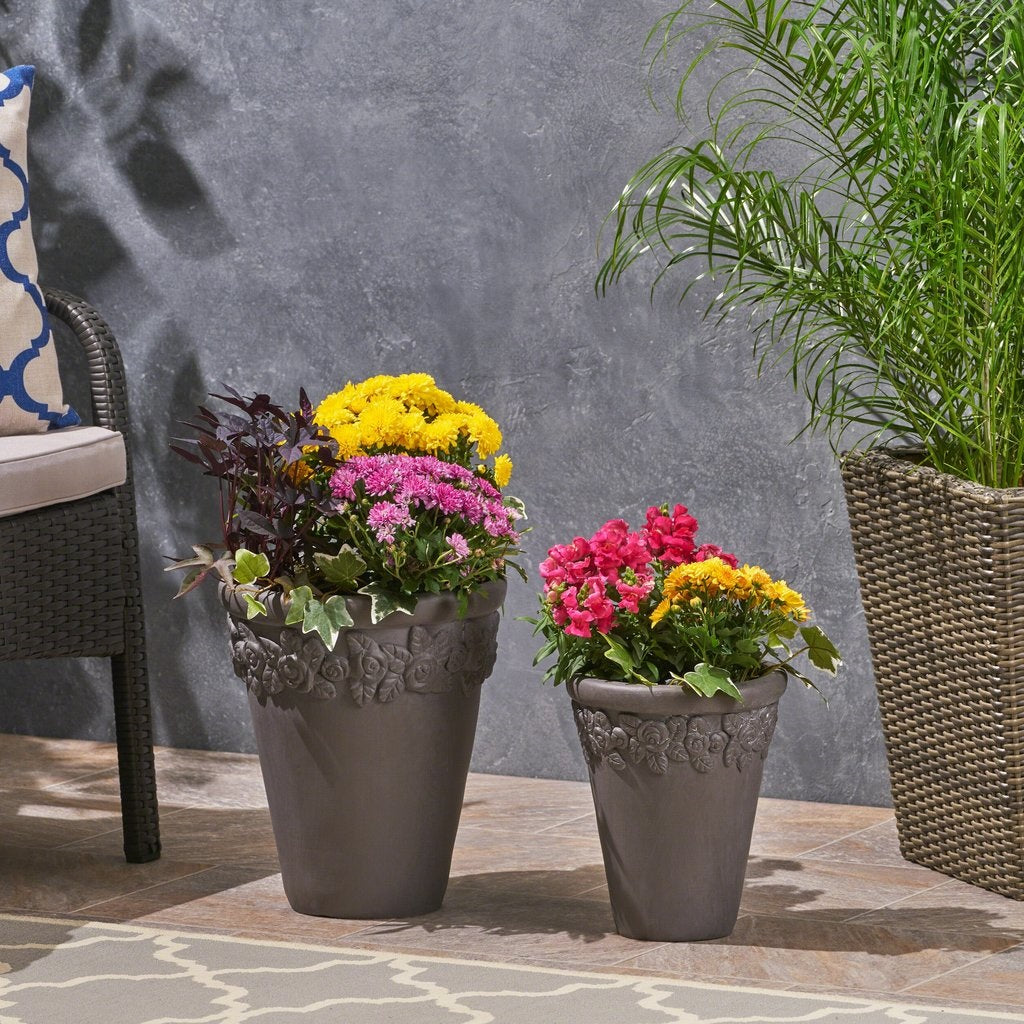 Amidala Outdoor Garden Planter Pots (Set of 2)