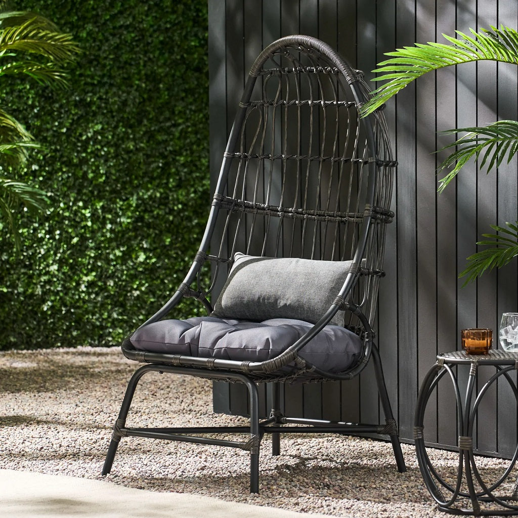 Outdoor Chairs