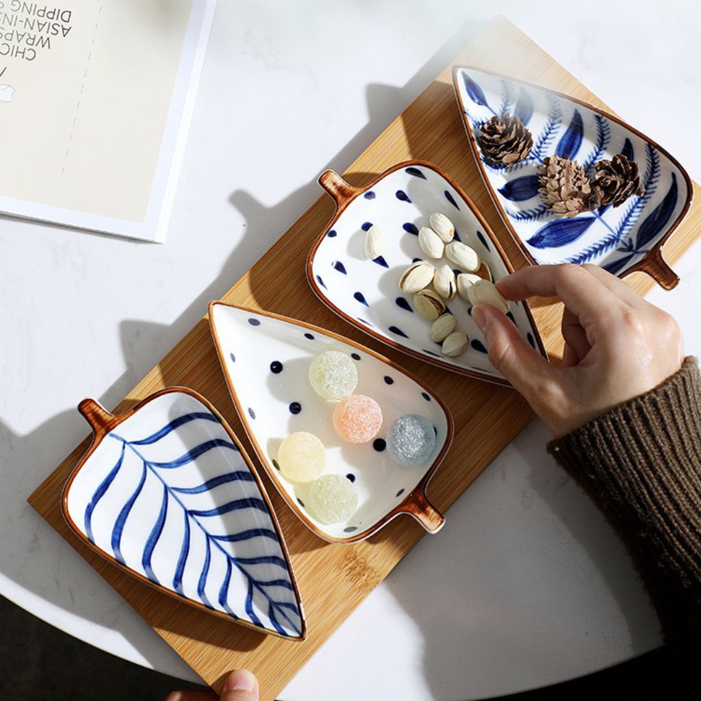 Ceramic Leaf Serving Plates with Wooden Tray