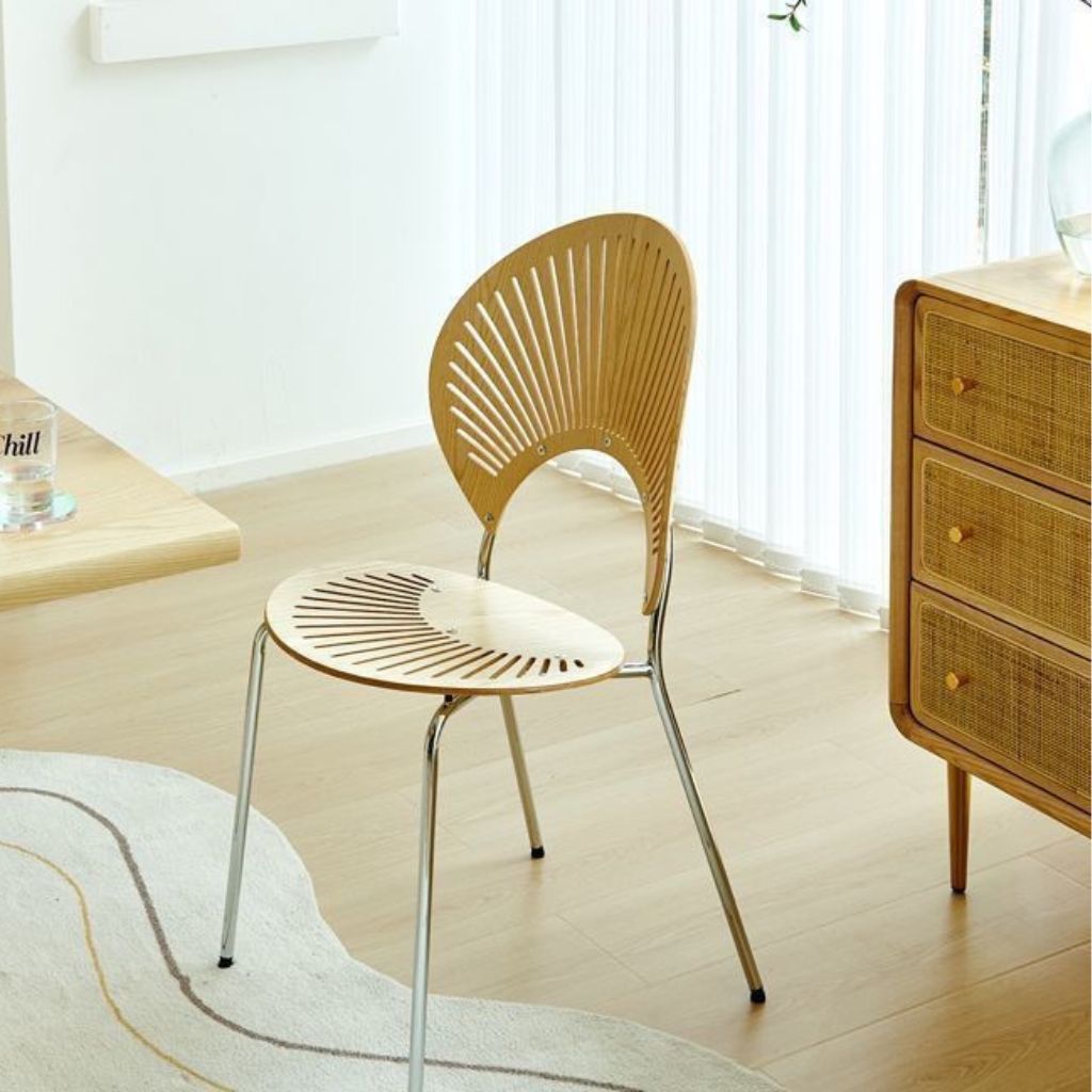 Sunburst Fanback Dining Chair