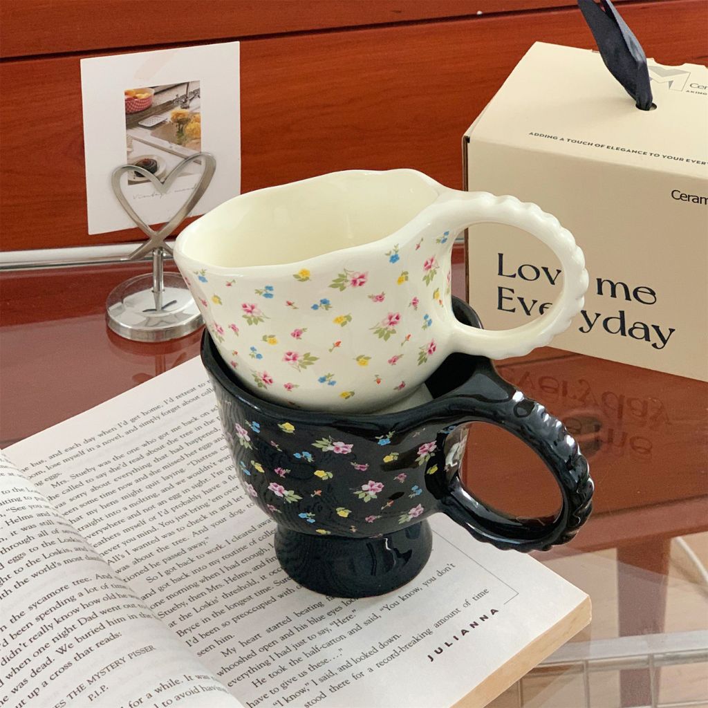 The Vintage Midnight Blossom Cup